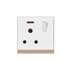 HEE Lotus XL 15A 3Pin Round Socket with Switch