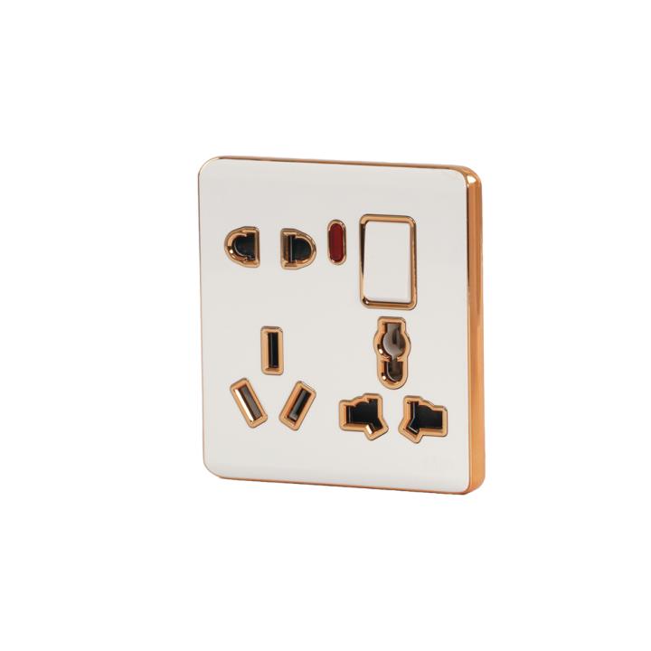 HEE Magnolia White 8 pin multi socket with switch
